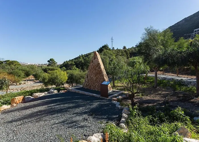 Del Monte Апартаменты